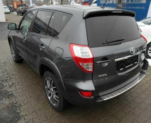 Left hand drive TOYOTA RAV 4 2.2 D-4D EXECUTIVE